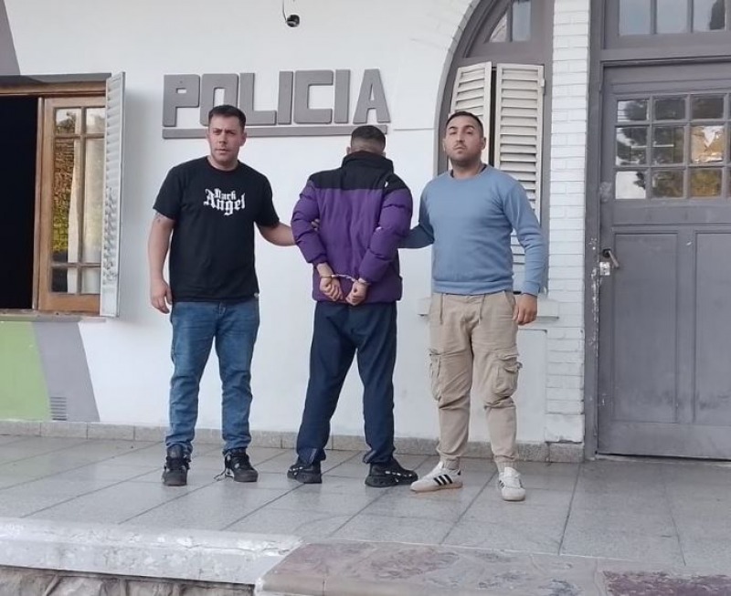 Ladr�n que rob� en Olavarr�a fue detenido en Laprida